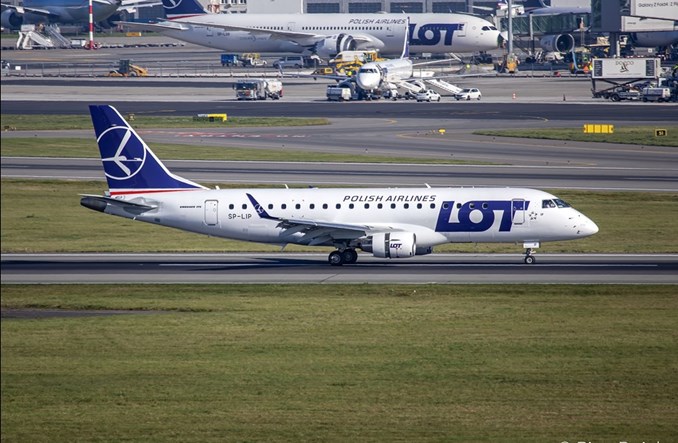 PLL LOT, Lotnisko Chopina i PAŻP dementują informację o incydencie