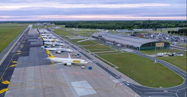 Modlin vs Ryanair: Nowe opłaty są konkurencyjne!