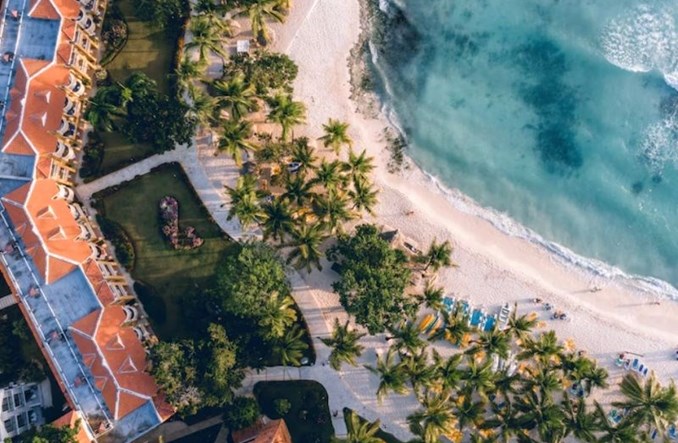 Rainbow Tours zawiesza Dominikanę z Gdańska