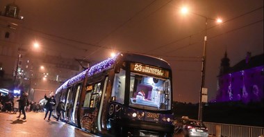 W Warszawie autobusy i tramwaje pojadą częściej 