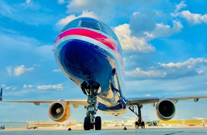 Rejkiawik: Ponad 980 tys. pasażerów w lipcu. Polacy w TOP3