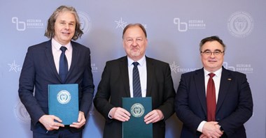 PKP Intercity będzie współpracować z Politechniką Warszawską
