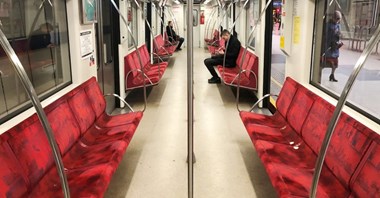 Metro szuka operatora reklam w pociągach