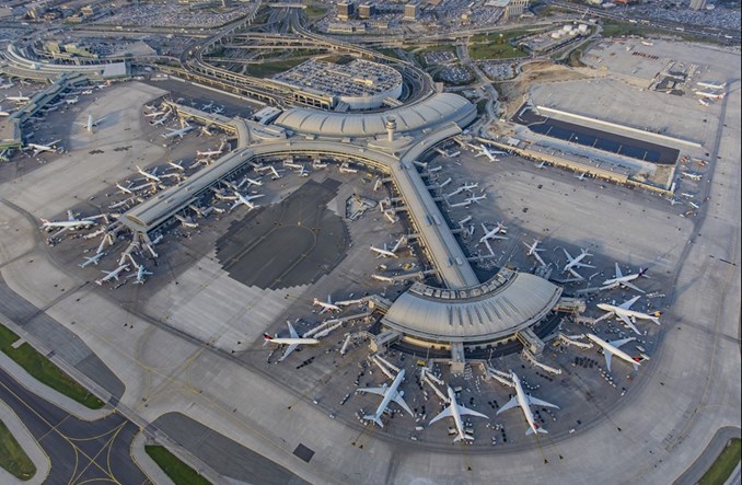 Lotnisko w Toronto ograniczy liczbę lotów
