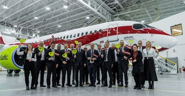 Linie airBaltic odebrały 40. airbusa A220-300