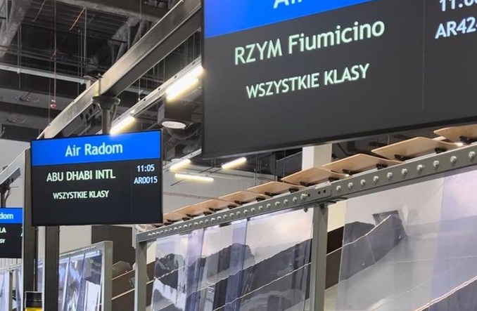 Radom: 4500 pasażerów w trzy tygodnie. Prognoza roczna zakłada 180 tys.