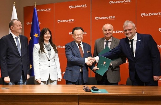 Mazowsze udzieli wsparcia Modlinowi. Pożyczka na modernizację drogi kołowania