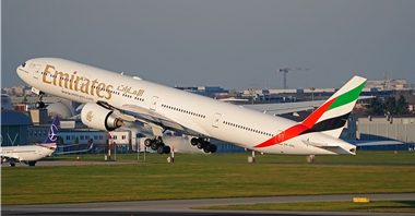 Turkish Technik zmodernizuje pięć B777-300ER od Emirates
