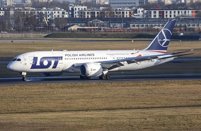 LOT: Dreamliner z Toronto przyleci do Katowic i Krakowa 