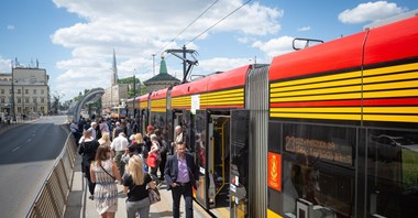ZTM Warszawa: Udział biletów w 2022 r. wzrósł do 30 proc.