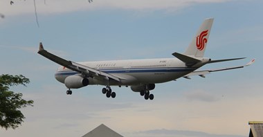 Poważny konflikt lotniczy na linii Chiny-USA o przeloty nad Rosją