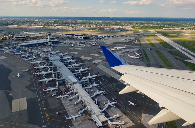 USA: Linie mają płacić za opóźnienia. IATA protestuje 