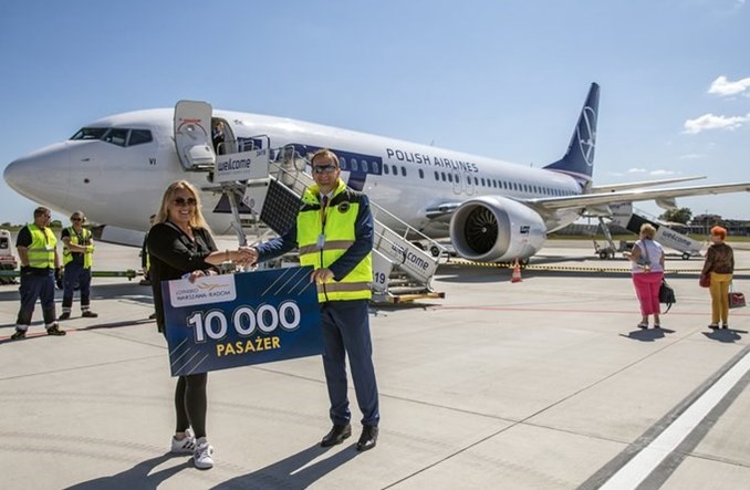 Lotnisko Radom: 10 tys. pasażerów, ruszają czartery
