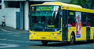 Więcej autobusów lepsze niż duże projekty transportowe?