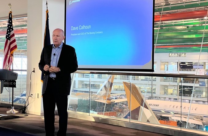 Boeing: Kryzys B737 MAX to samookaleczenie