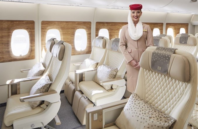 Emirates: Klasa ekonomiczna premium w A380 do Brazylii i B777 do Japonii