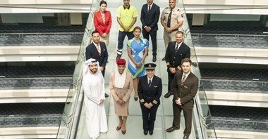 Emirates poszukują członków załogi pokładowej w Polsce