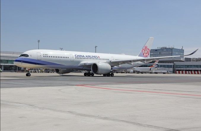 China Airlines zainaugurowały loty do Pragi, zbliżając lotniczo Tajwan z Czechami