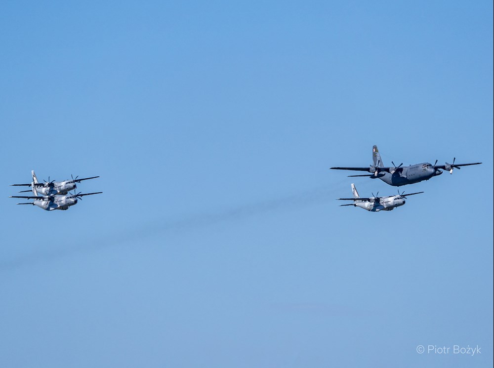 C130 Hercules i Airbusy C295