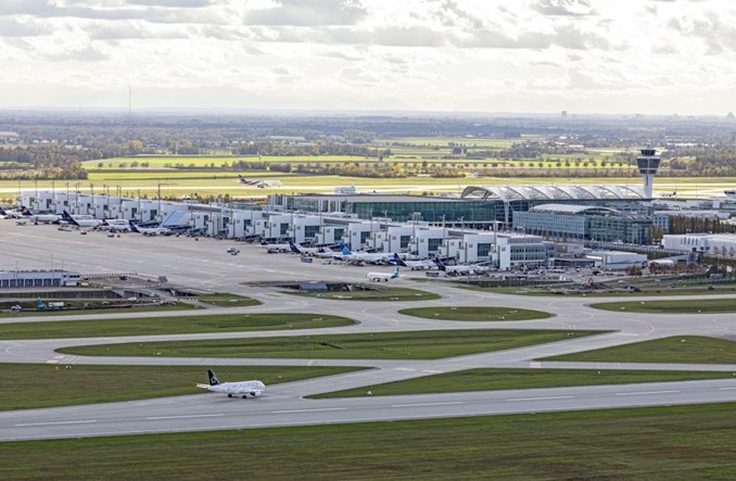 Bezpośrednim pociągiem z Norymbergi na lotnisko w Monachium