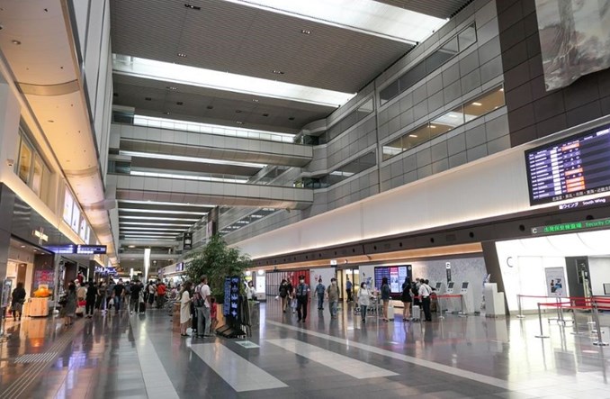 Braki kadrowe na lotniskach. Które technologie zastąpią pracę człowieka?