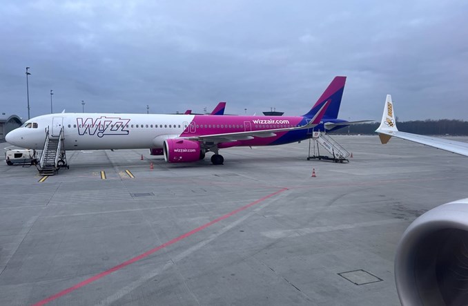 Pożar na lotnisku Londyn-Luton. Wizz Air odwołuje loty