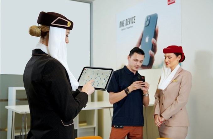 20 tys. iPhonów dla pracowników Emirates