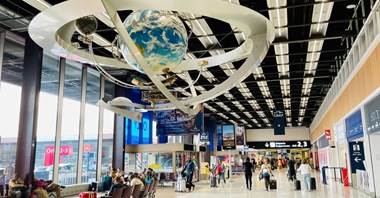 Paryż: Prawie 8 mln pasażerów w marcu na lotniskach Orly i CDG