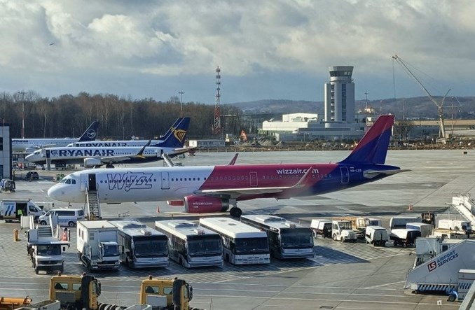 Jordańskie dotacje dla lotów w cieniu wojny w Izraelu