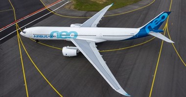 Airbus sprzedał w październiku 119 samolotów i dostarczył 71