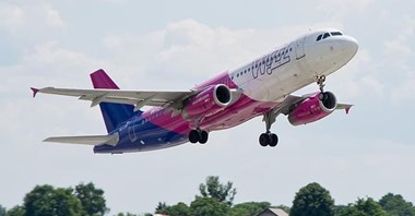 Wizz Air: Marcowy wzrost ruchu i emisji  