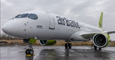 Linie airBaltic odebrały 45. airbusa A220-300