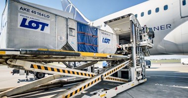 LOT Cargo: Wkrótce certyfikat na przewóz składników baterii