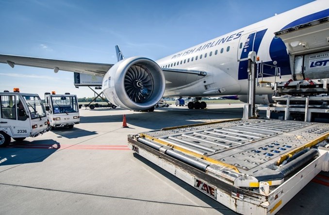 LOT zadowolony z wyników cargo 