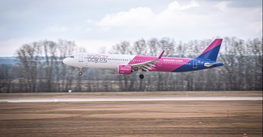 Wizz Air zamknął bazę w Sarajewie, aby otrzymać dotacje za „nowe” loty 