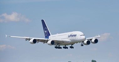Lufthansa wprowadza ekotaryfy na dalekich lotach 