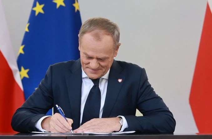 Tusk: Jesteśmy gotowi korzystać z rejsowych linii lotniczych