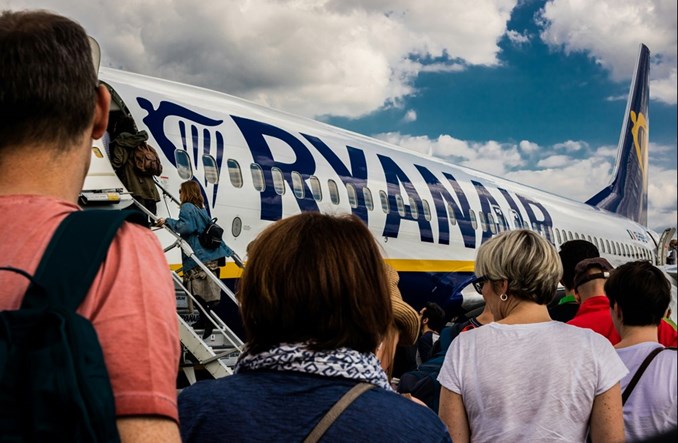 Ryanair rozpoczyna współpracę z On the Beach