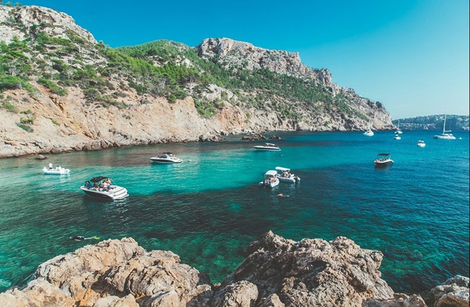 Majówkę 2024 najchętniej spędzimy w Hiszpanii i na Malcie