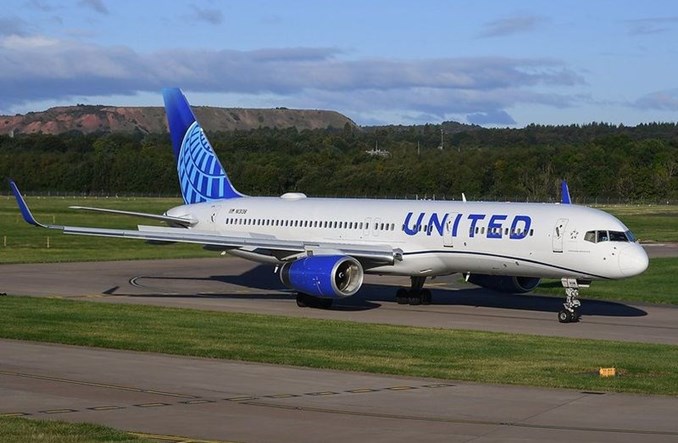 United podwoją liczbę lotów B757 do Porto