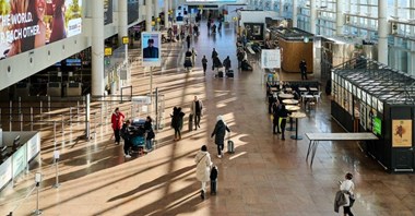 Bruksela: Dwucyfrowy wzrost w lutym i ponad 1,5 mln podróżnych