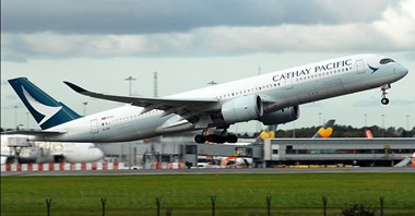 Cathay Pacific: Pierwszy postpandemiczny zysk!