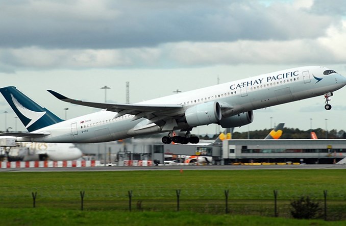 Cathay Pacific: Pierwszy postpandemiczny zysk!