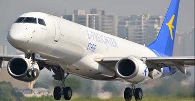 Embraer: Pierwszy lot E-Jeta cargo E190F (zdjęcia)