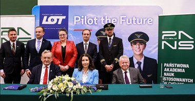 Inauguracja współpracy PLL LOT z PANS w Chełmie