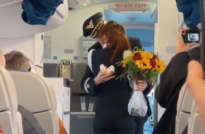 Oświadczyny na pokładzie PLL LOT (film)