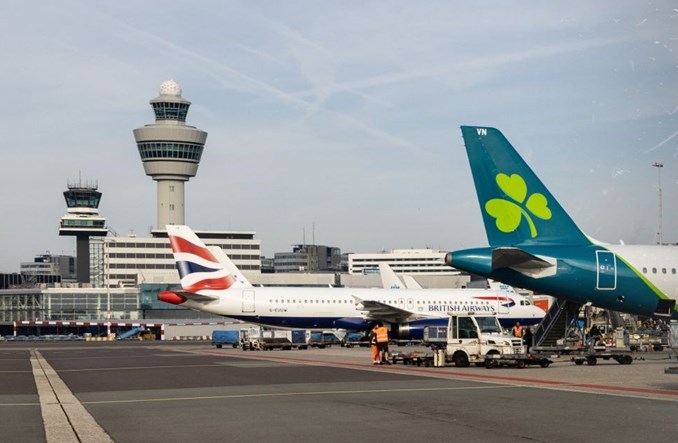 Amsterdam: Prawie 5,5 mln pasażerów w kwietniu