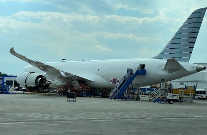 Boeing: Kolejne wady. Teraz w Dreamlinerach