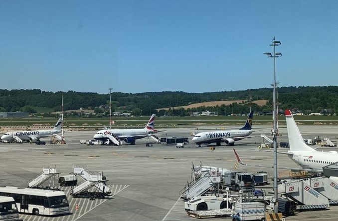 Dwucyfrowy wzrost liczby podróżnych w polskich portach lotniczych w Q1 