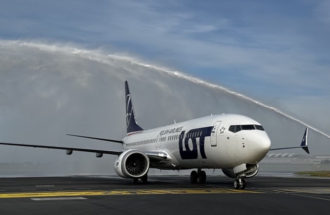 LOT: BOC Aviation leasingodawcą trzech B737 MAX 8 